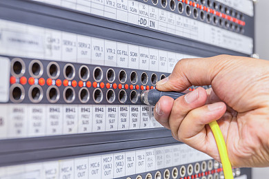 企业idc许可证年检如何收费？需要哪些材料？-颁证网